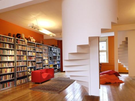 800613726_living-interior.jpg